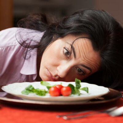 6 foods that help manage depression